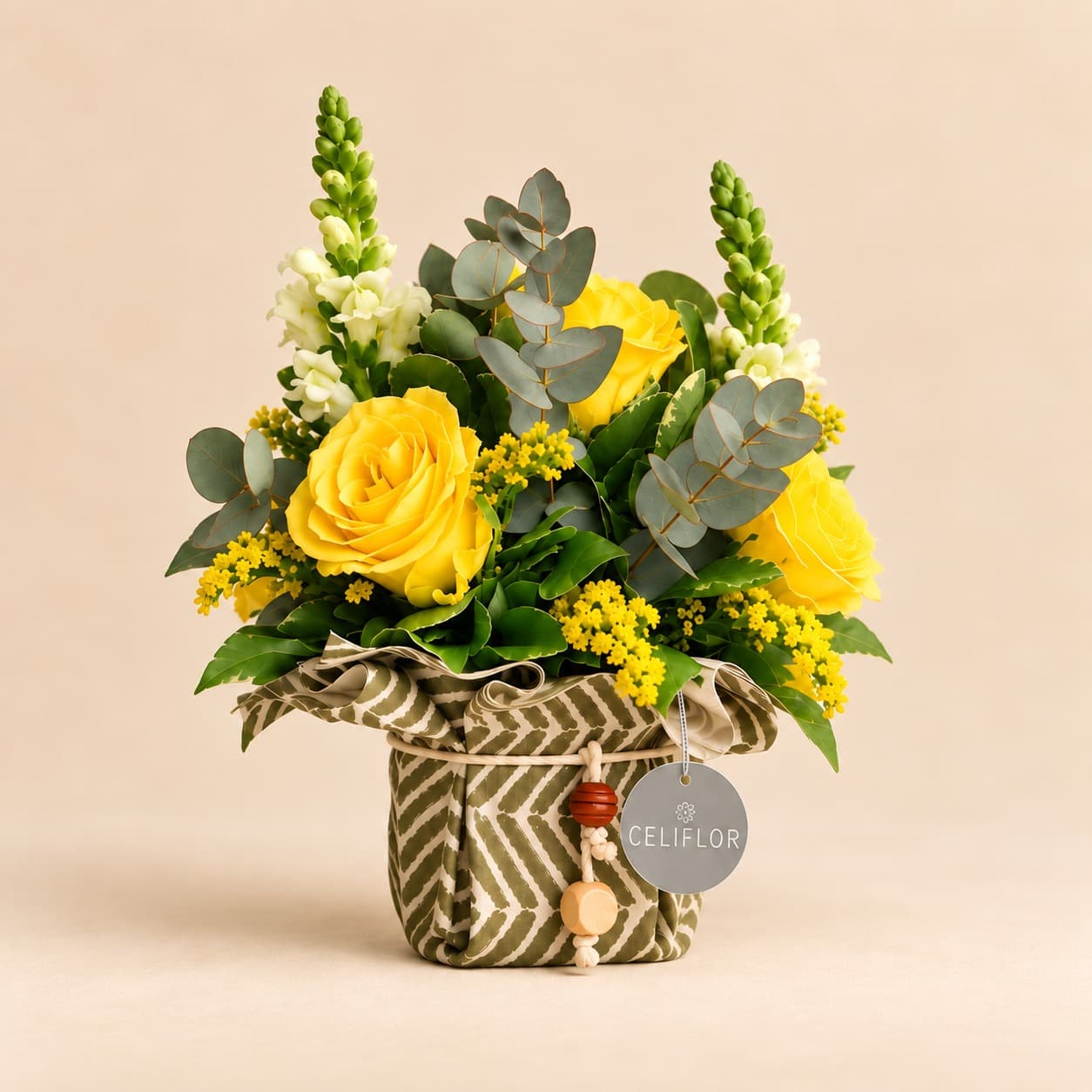 Arreglo Lite Amarillo Rosas